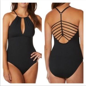 New Leilani Horizon Cage Tank
Black Swimsuit Size 16